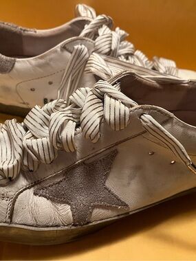 Golden Goose Authentic Superstars sz 9